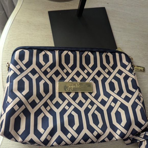 New 5 Pc Set Jujube Legacy Navigator - Picture 11 of 16